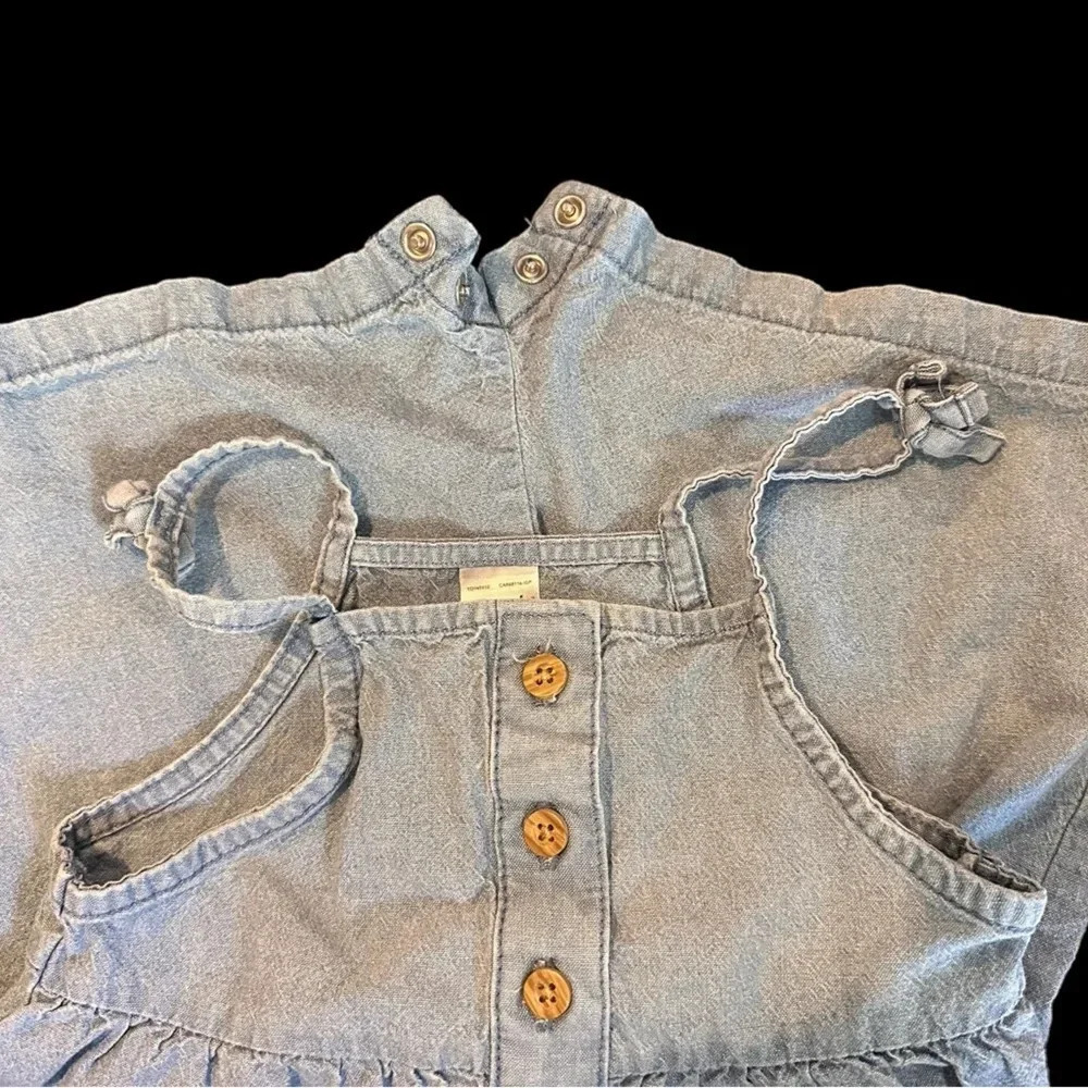 2 Carter’s Rompers. Size 9 month - Picture 7 of 9